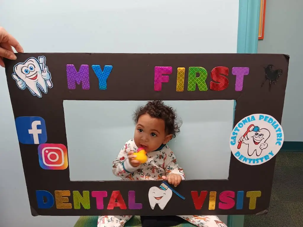 Gastonia Pediatric Dentistry - Professional dental clinic exterior with modern facilities