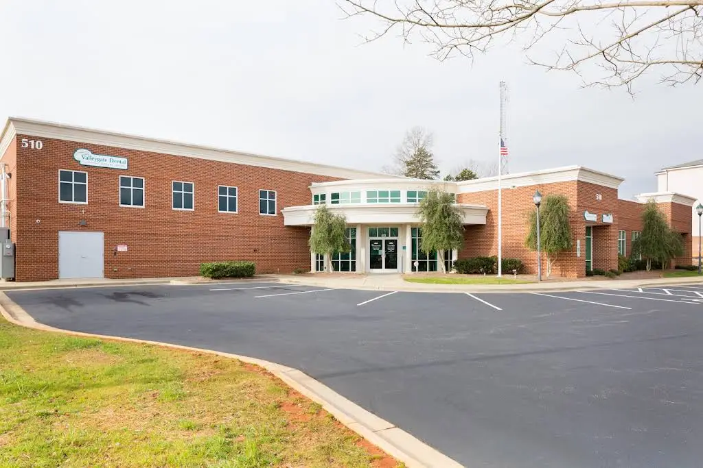 Valleygate Dental Surgery Center - Professional dental clinic exterior with modern facilities