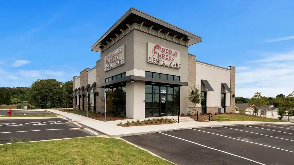 Coddle Creek Dental Care - Professional dental clinic exterior with modern facilities
