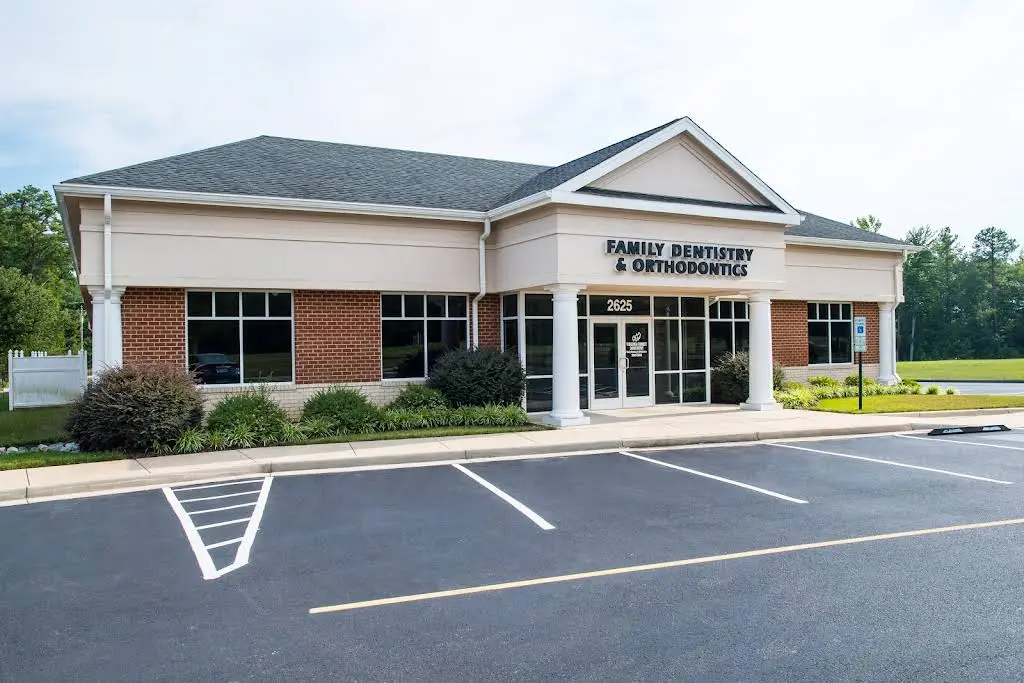 Virginia Family Dentistry Powhatan - Professional dental clinic exterior with modern facilities