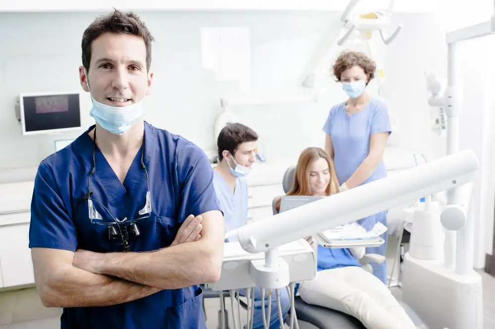 Emergency Dental Service - Professional dental clinic exterior with modern facilities
