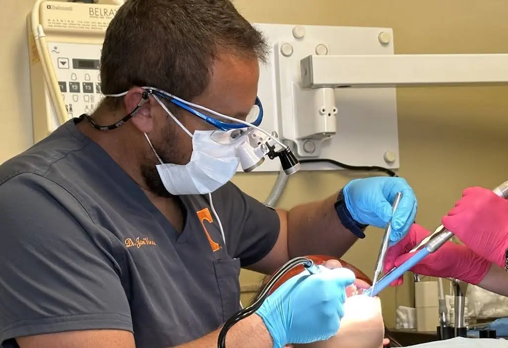Maryville Dental Arts - Professional dental clinic exterior with modern facilities