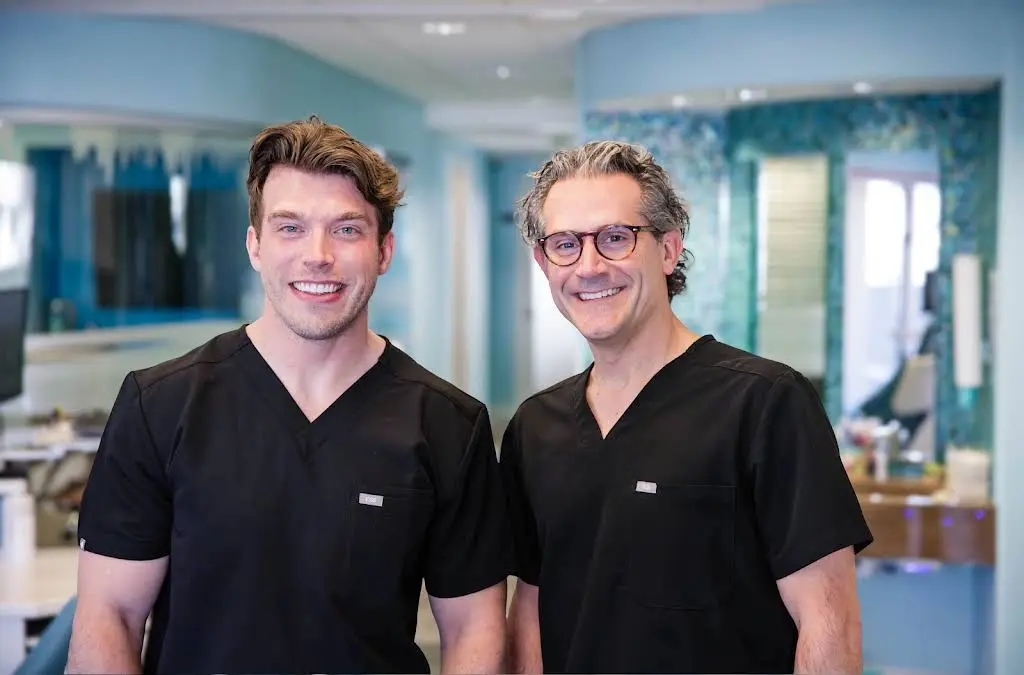 Straight Smile Studio - Professional dental clinic exterior with modern facilities