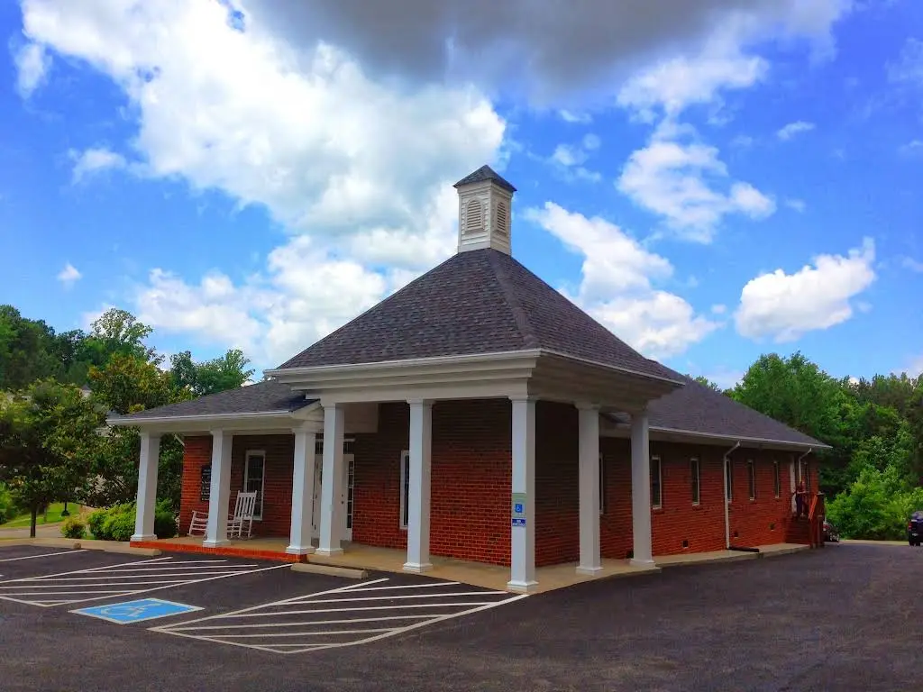 Murry & Kuhn Dentistry - Powhatan - Professional dental clinic exterior with modern facilities
