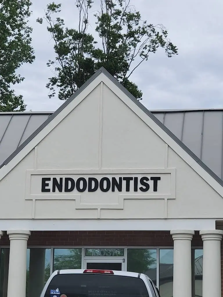 Dominion Endodontics - Professional dental clinic exterior with modern facilities