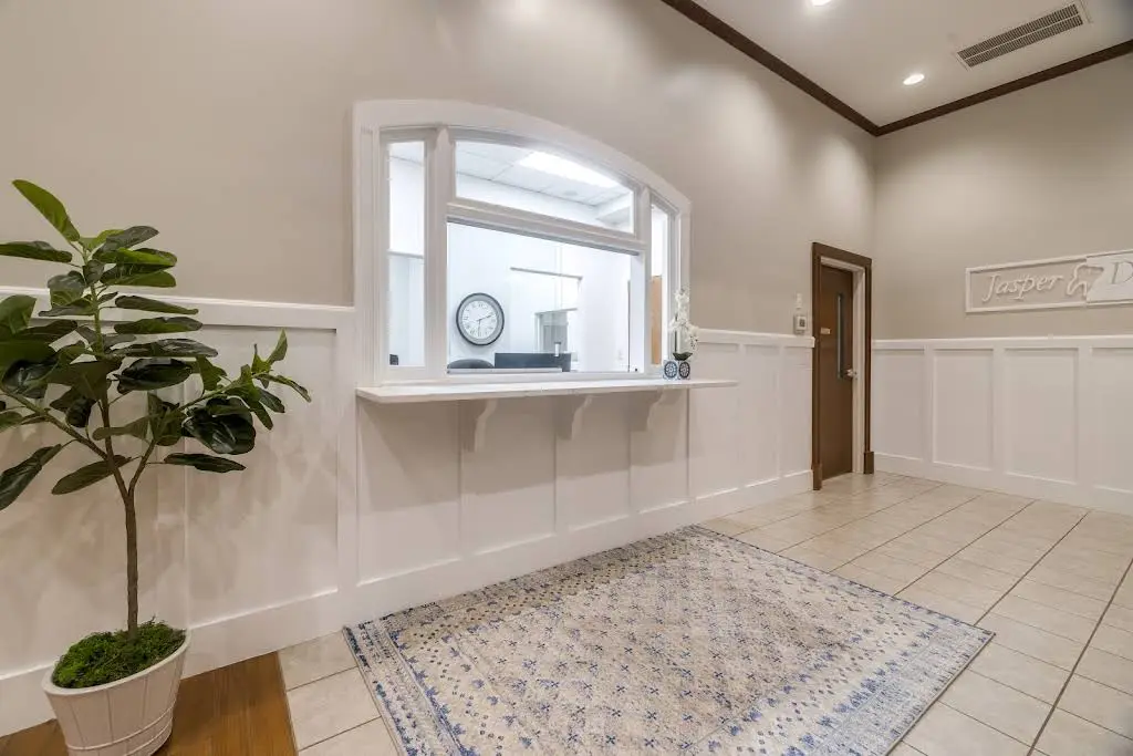 Jasper Dentistry - Professional dental clinic exterior with modern facilities