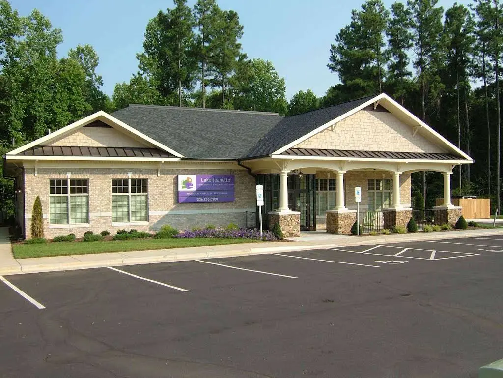 Lake Jeanette Orthodontics & Pediatric Dentistry - Professional dental clinic exterior with modern facilities