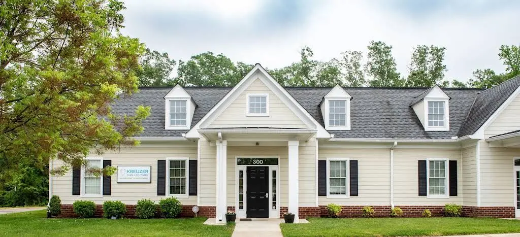Kreuzer Family Dentistry - Professional dental clinic exterior with modern facilities