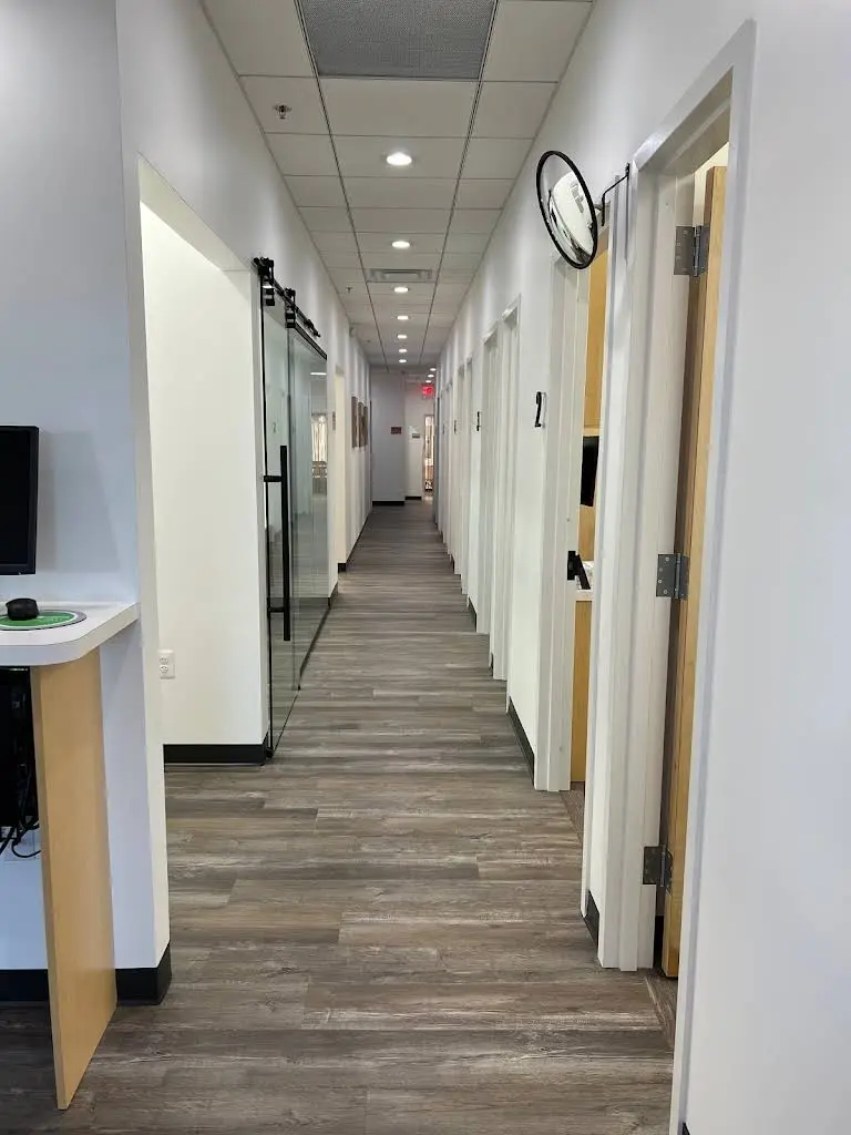Best Smiles South Richmond - Professional dental clinic exterior with modern facilities