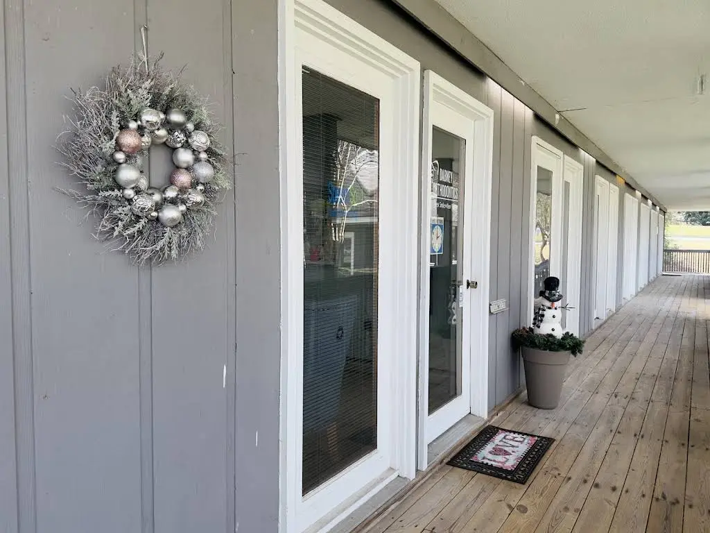 Dabney Orthodontics - Professional dental clinic exterior with modern facilities