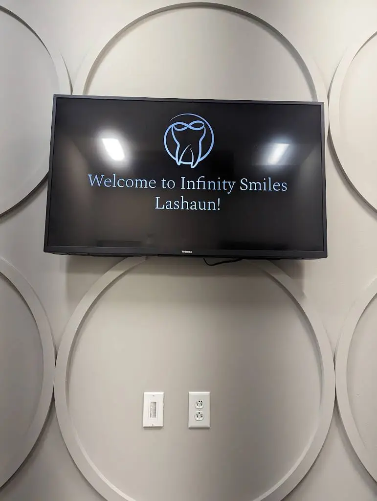 Infinity Smiles