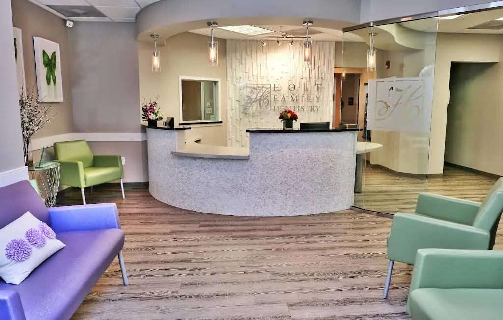 Holt Family Dentistry - Professional dental clinic exterior with modern facilities