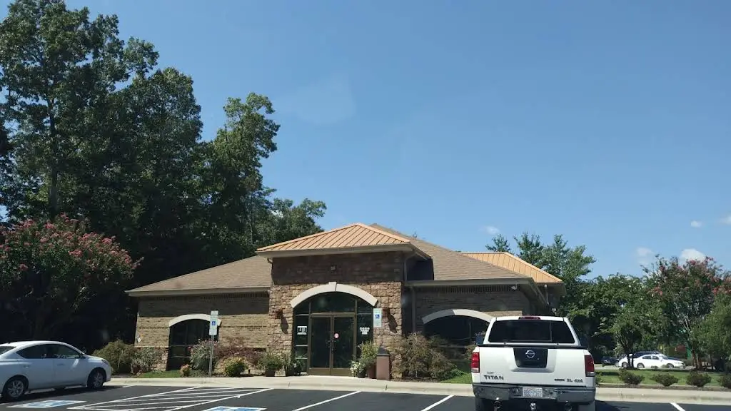 Crisp & Associates Pediatric Dentistry - Professional dental clinic exterior with modern facilities