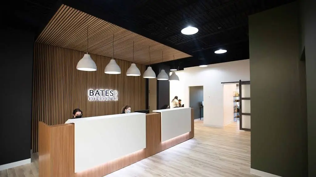 Bates Orthodontics - Chesterfield - Professional dental clinic exterior with modern facilities