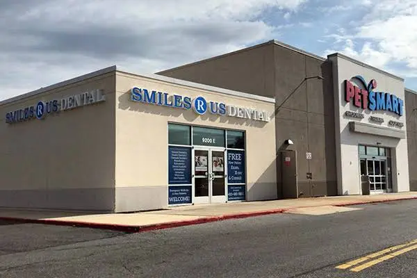 Smiles R Us Dentistry - Professional dental clinic exterior with modern facilities