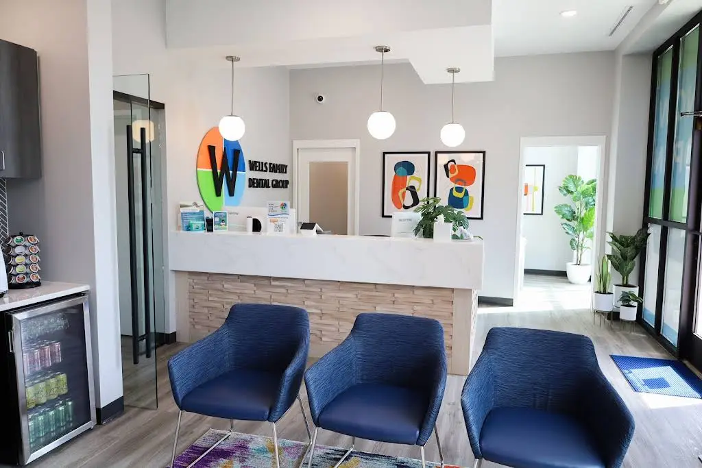 Wells Family Dental Group - Gateway Commons - Professional dental clinic exterior with modern facilities