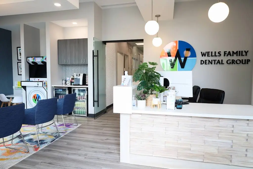 Wells Family Dental Group - Gateway Commons