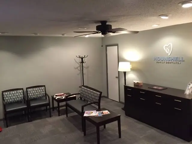 Hounshell Family Dentistry - Professional dental clinic exterior with modern facilities
