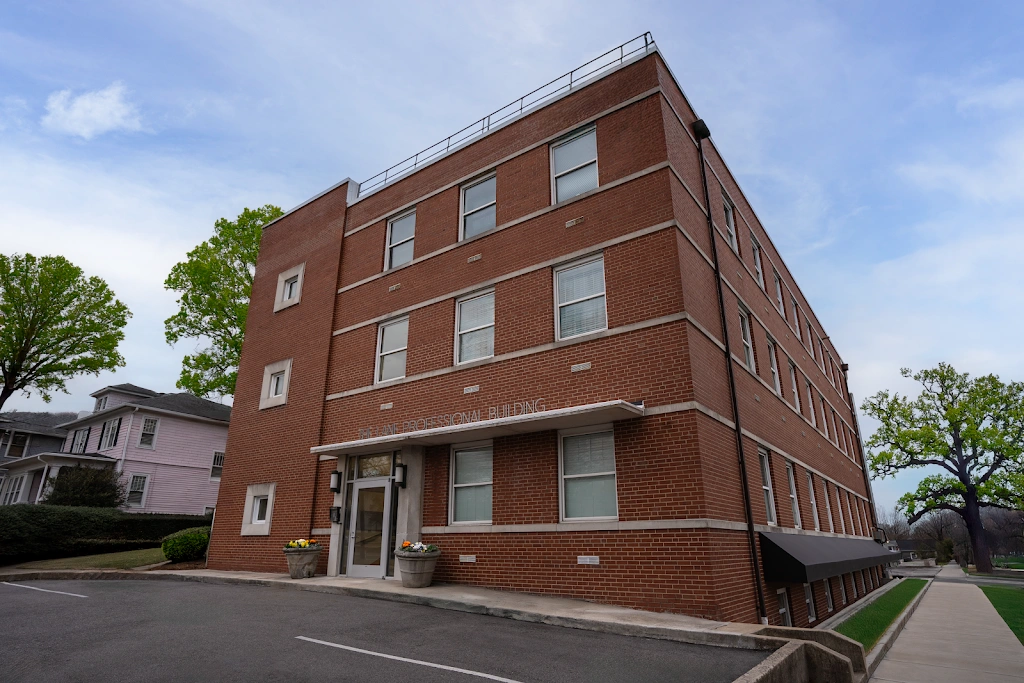 Lane & Associates Family Dentistry - Durham Broad Street - Professional dental clinic exterior with modern facilities