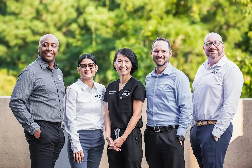 Tar Heel Periodontics and Implant Dentistry - Wake Forest - Professional dental clinic exterior with modern facilities