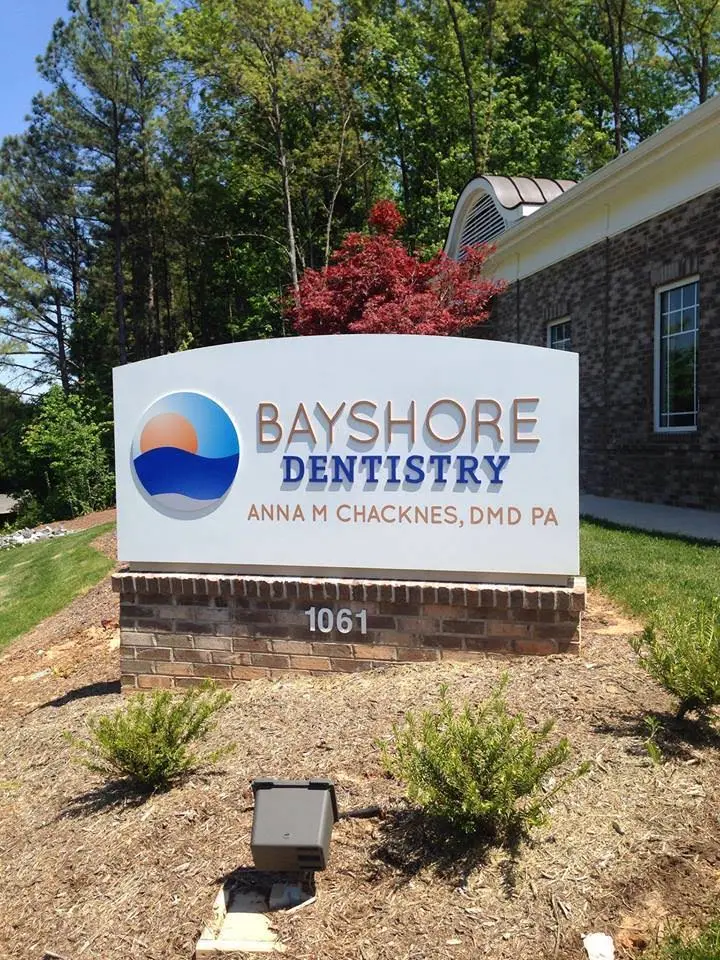 Bayshore Dentistry - Professional dental clinic exterior with modern facilities