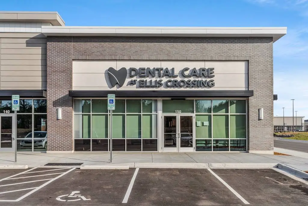 Dental Care at Ellis Crossing - Professional dental clinic exterior with modern facilities