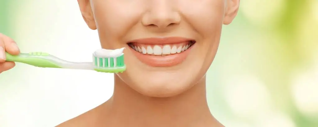 Forest Hills Dental Associates - Professional dental clinic exterior with modern facilities