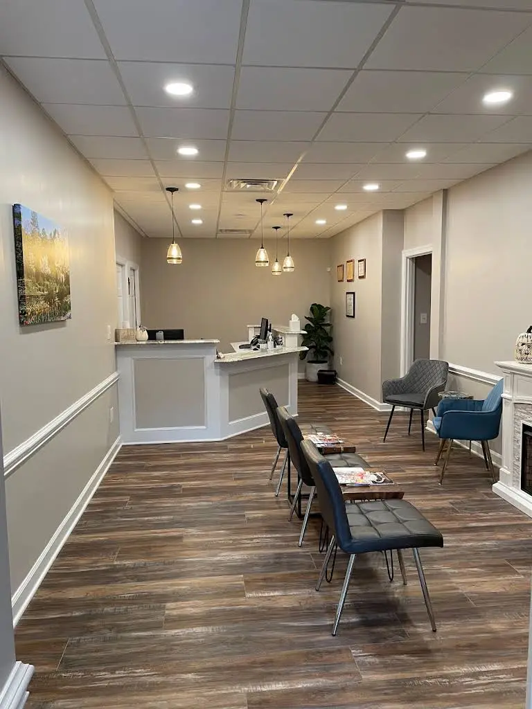 Providence Family Dentistry - Brian R. Glover, DDS - Professional dental clinic exterior with modern facilities