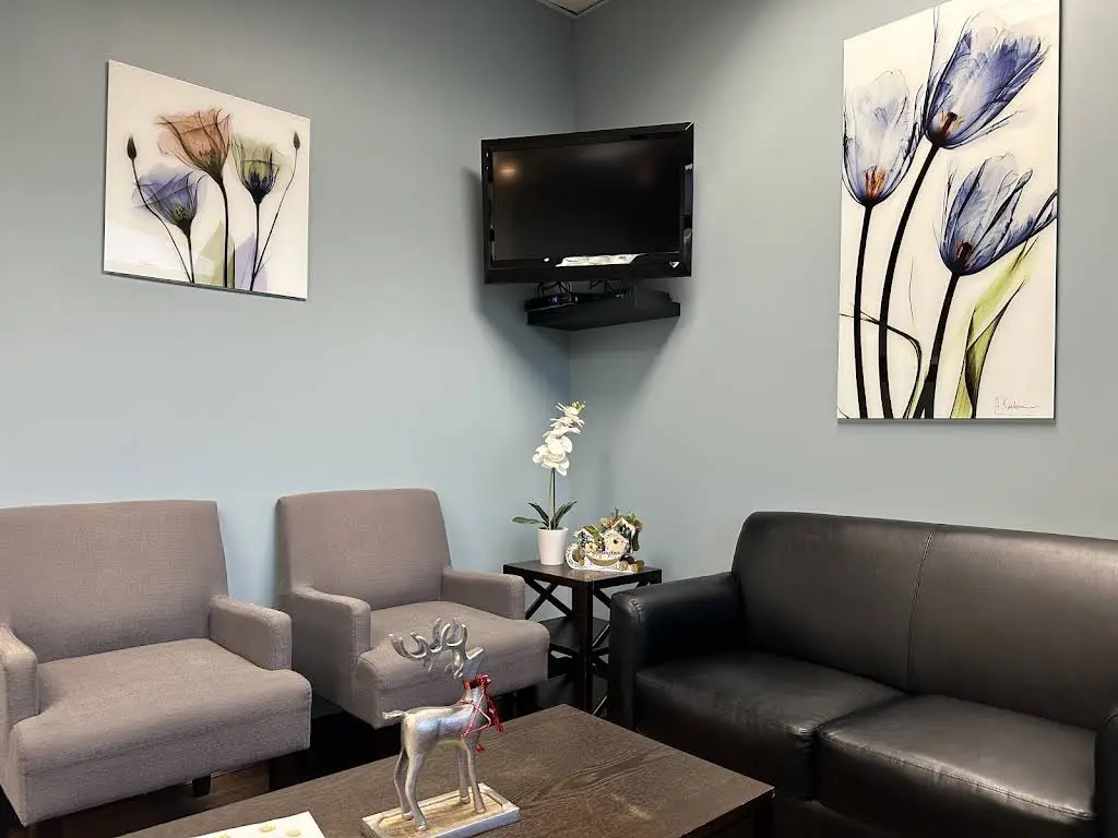 Smile Forever Family Dentistry - Professional dental clinic exterior with modern facilities