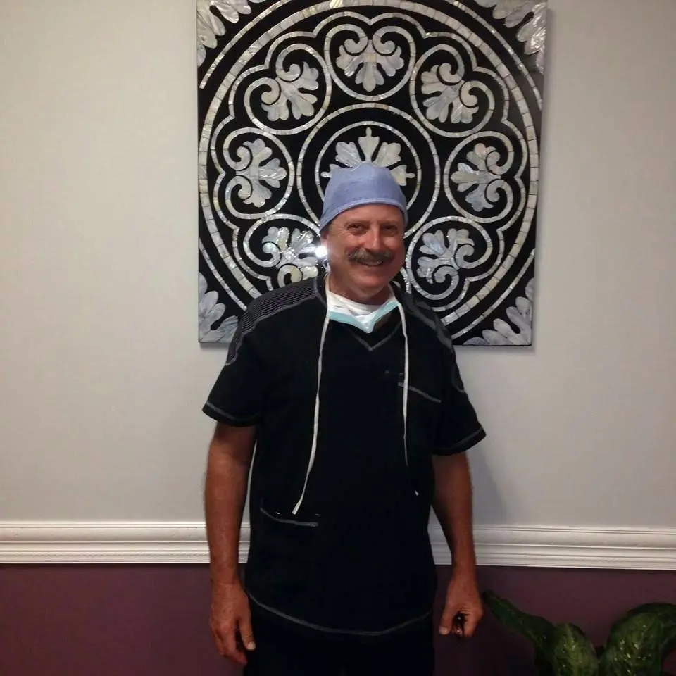 Bald and Associates - Professional dental clinic exterior with modern facilities