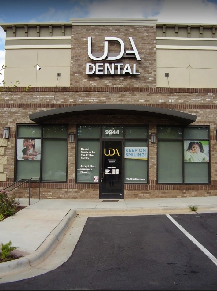 University Dental Associates Weston - Professional dental clinic exterior with modern facilities