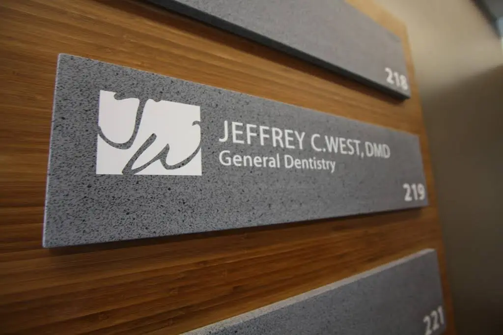 Jeffrey C. West, DMD, PA - Professional dental clinic exterior with modern facilities