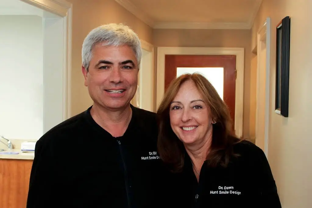 Hunt Smile Design - Professional dental clinic exterior with modern facilities