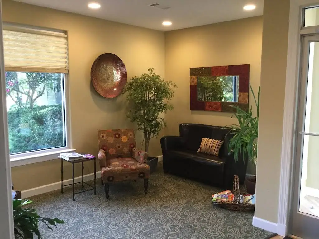 J F Foretich Jr DDS, PC, a division of Atlantic Dental Care, PLC - Professional dental clinic exterior with modern facilities