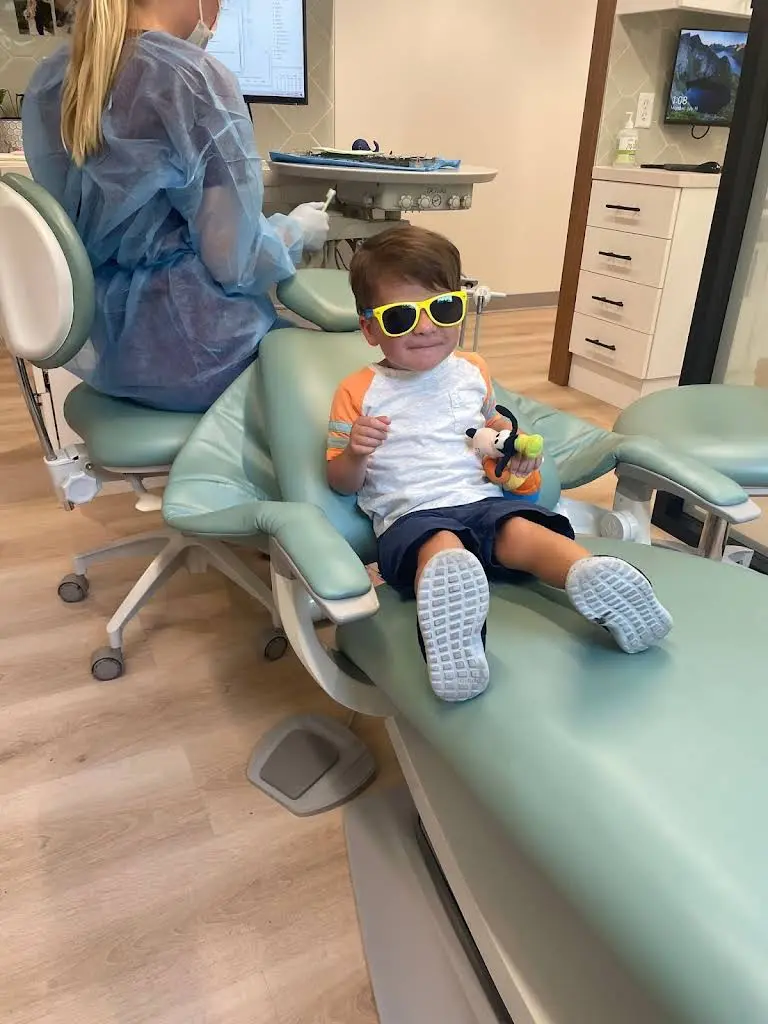 Little Bee's Pediatric Dentistry