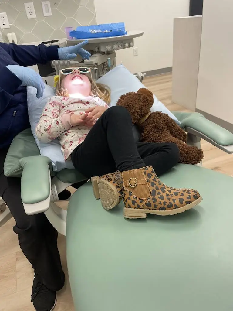 Little Bee's Pediatric Dentistry