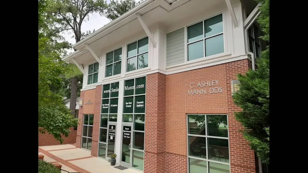 Charles Ashley Mann, DDS & Associates - Professional dental clinic exterior with modern facilities