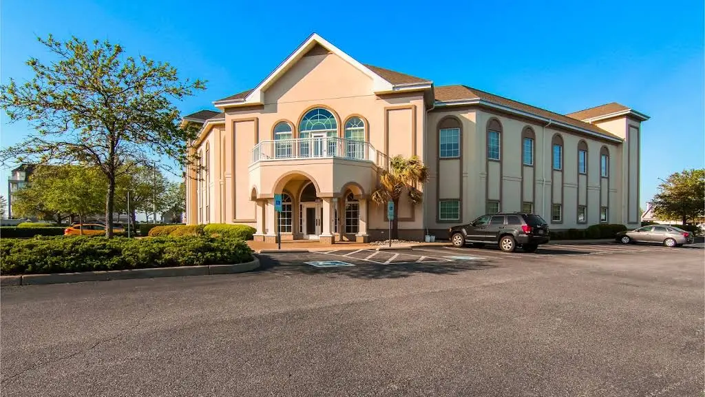 Konikoff Dental Associates Shore Drive - Professional dental clinic exterior with modern facilities