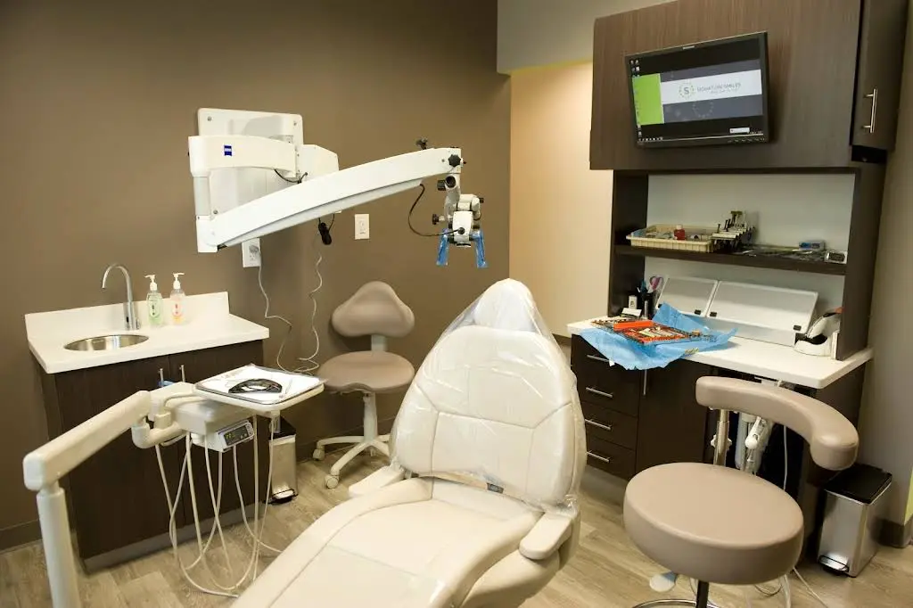 Signature Smiles - Professional dental clinic exterior with modern facilities