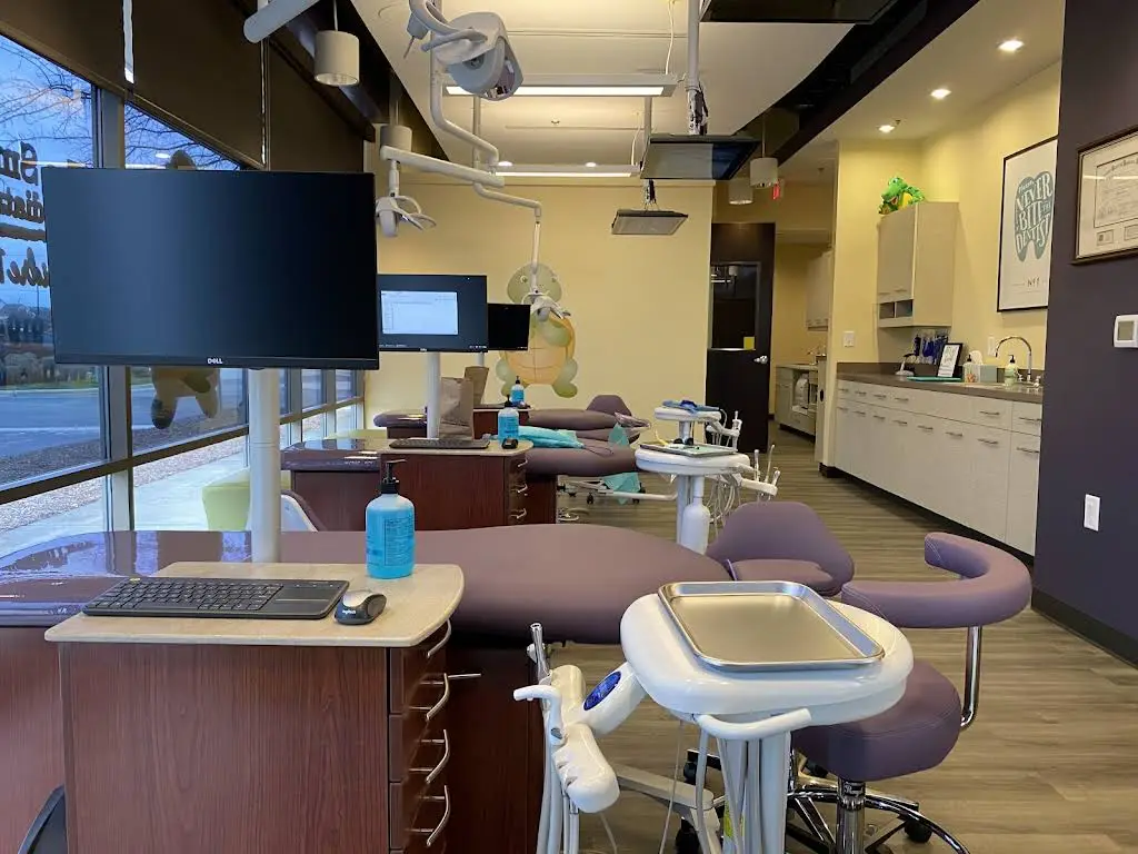 The Smiling Turtle Pediatric Dentistry - Professional dental clinic exterior with modern facilities