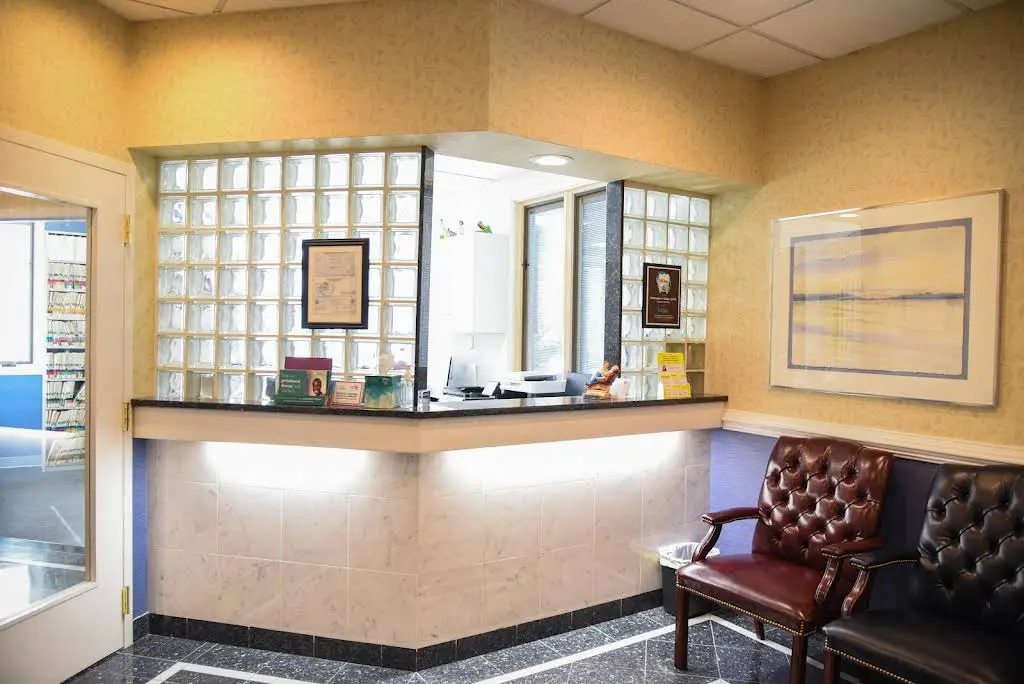 Hooper General & Cosmetic Dentistry - Professional dental clinic exterior with modern facilities