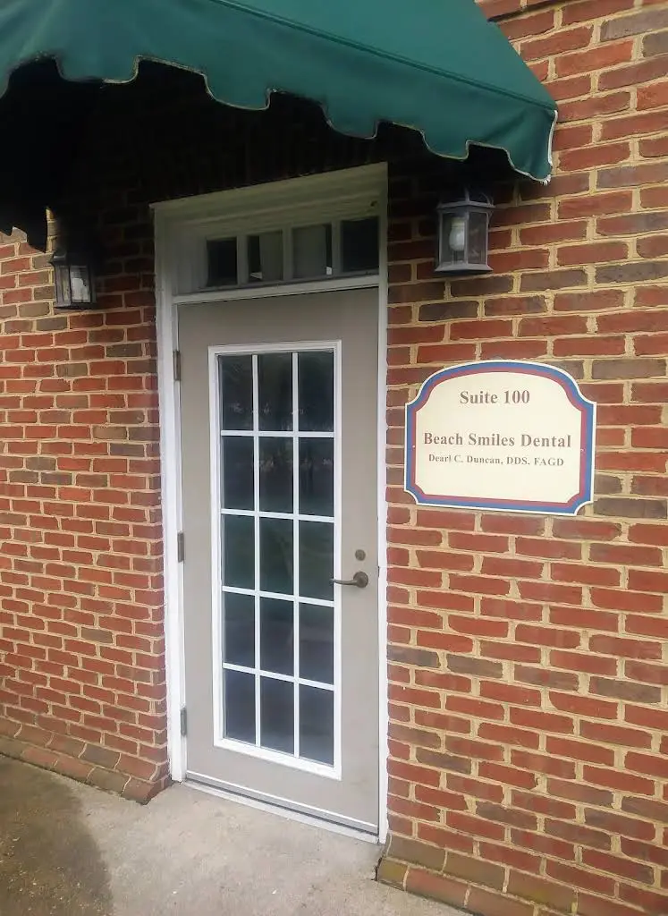 Beach Smiles Dental - Professional dental clinic exterior with modern facilities