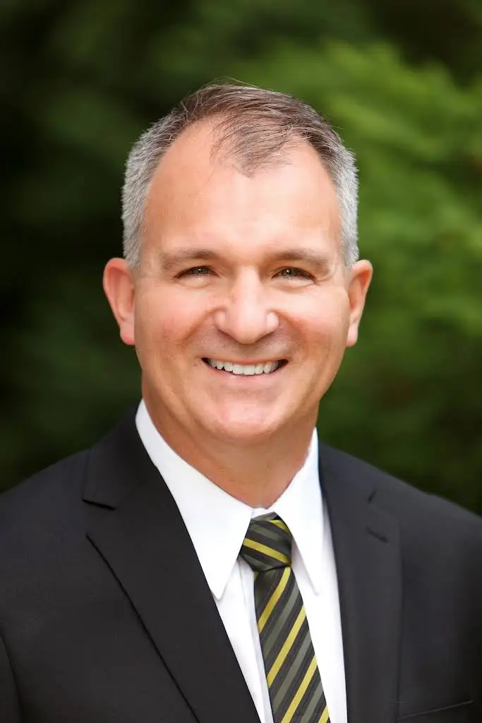 Gregory S. Russell, DMD, P.A. - Professional dental clinic exterior with modern facilities