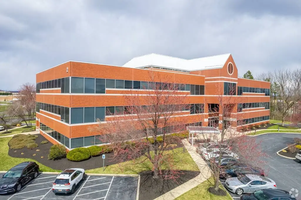 Providence Endodontics - Professional dental clinic exterior with modern facilities