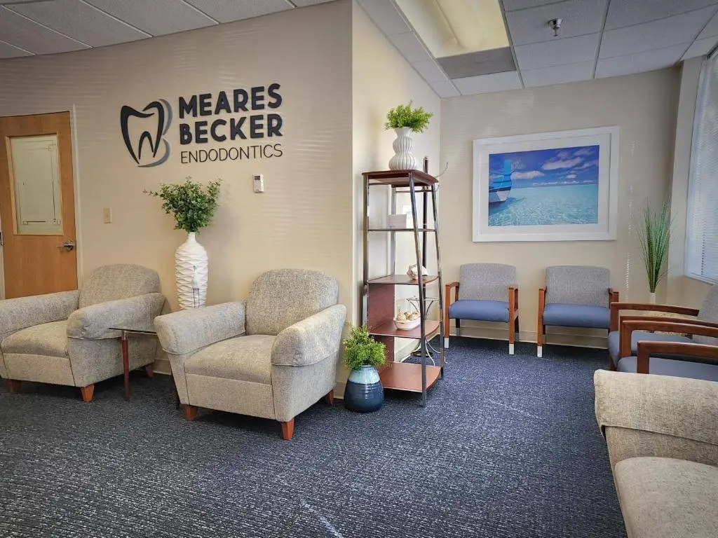 Meares Becker Endodontics - Professional dental clinic exterior with modern facilities