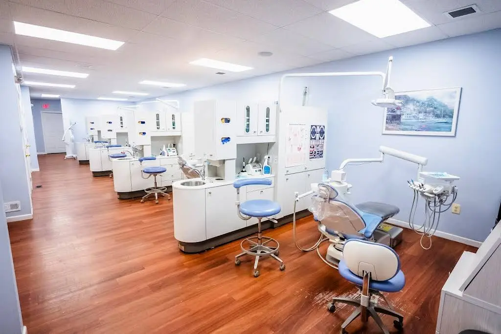 George Dental - Professional dental clinic exterior with modern facilities
