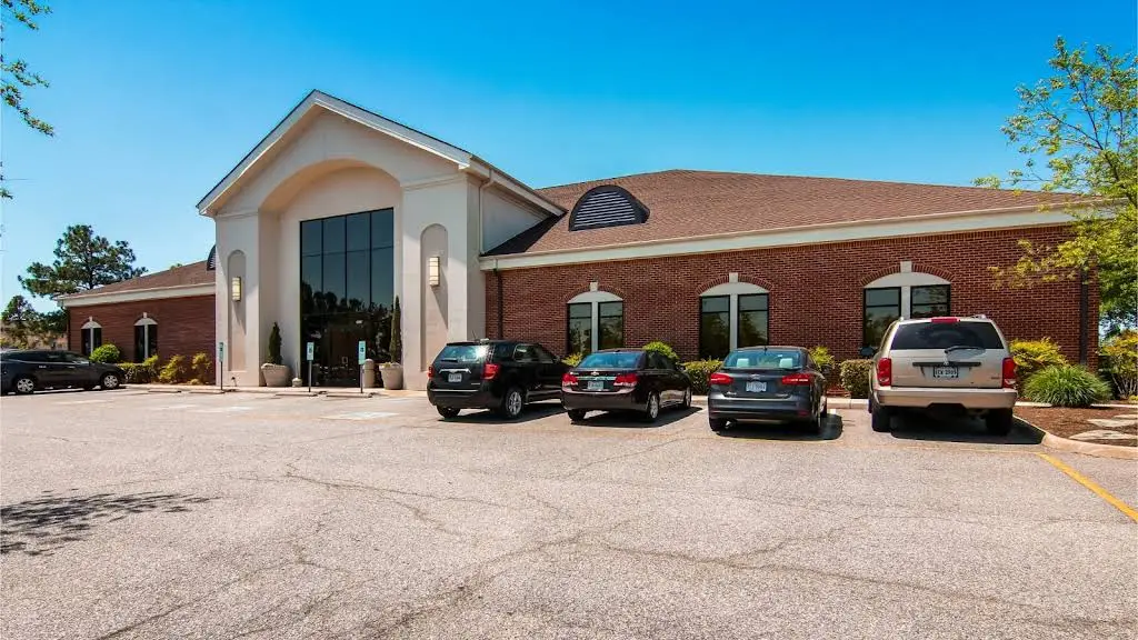 Konikoff Dental Associates Cedar Road - Professional dental clinic exterior with modern facilities