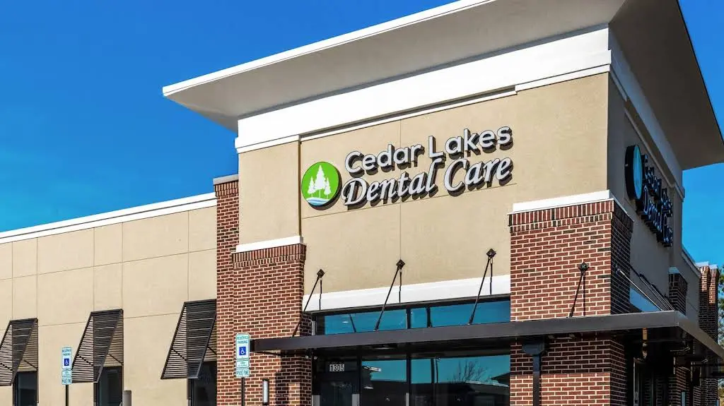 Cedar Lakes Dental Care - Professional dental clinic exterior with modern facilities
