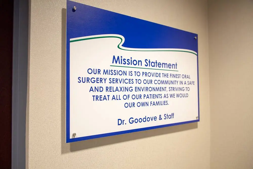 Goodove Oral Surgery & Dental Implants - Professional dental clinic exterior with modern facilities