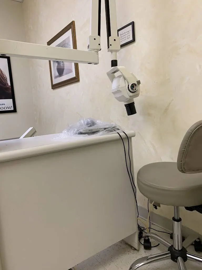 Smiles by K Simmons, DDS - Professional dental clinic exterior with modern facilities